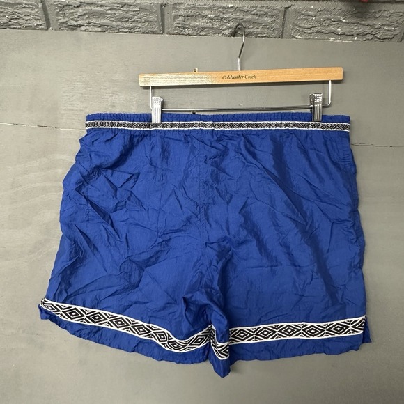 Vintage Umbro Shorts Mens Medium Blue Nylon Checkerboard Athletic Soccer 90s - Picture 2 of 4